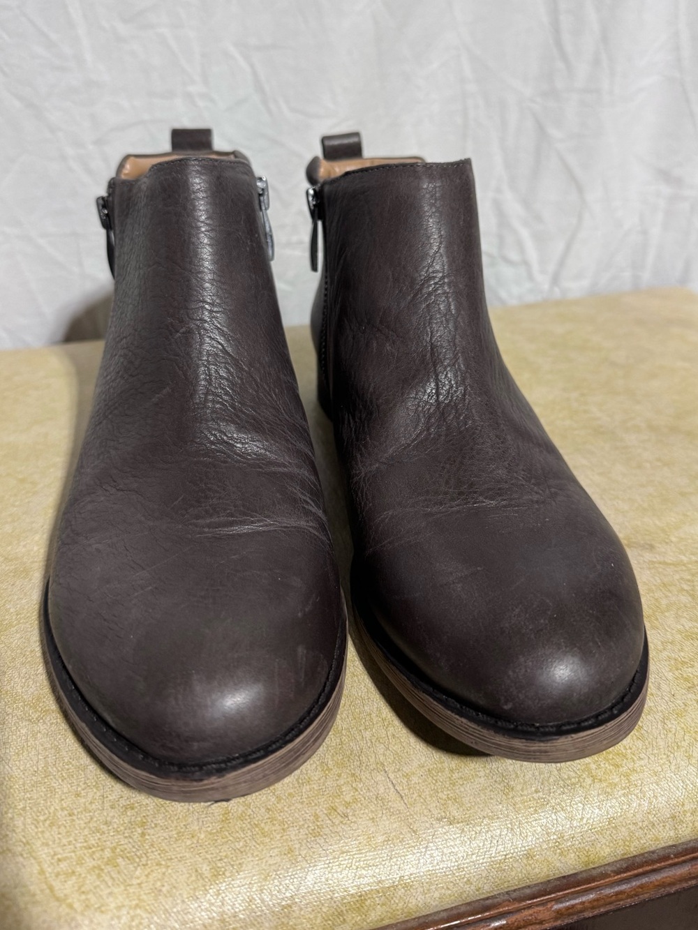Franco Sarto dark gray brown leather booties Size 6 - Picture 2 of 7